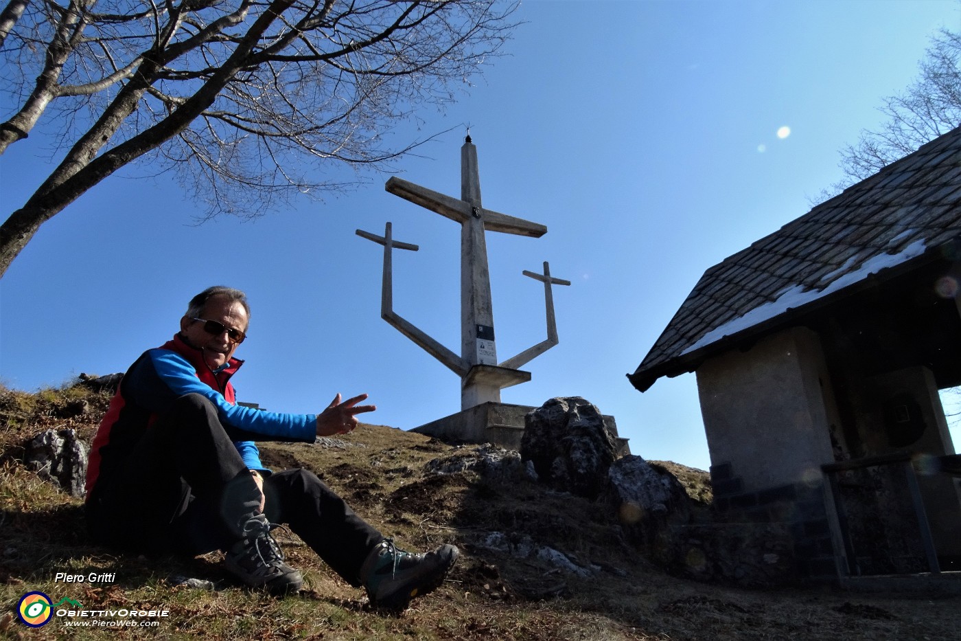 55 Alle Tre Croci del Monte Molinasco (1179 m).JPG